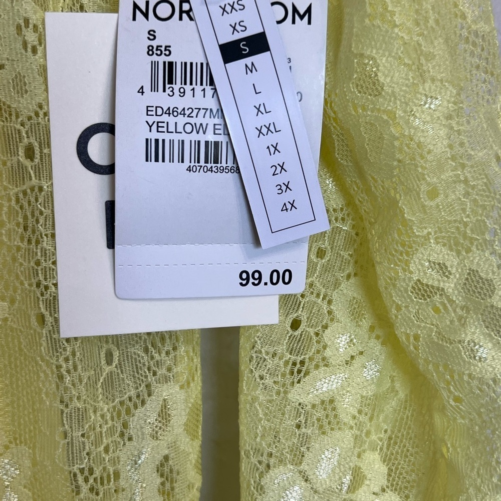 NORDSTROM Elegant Yellow Lace Maxi Dress - Picture 5 of 5